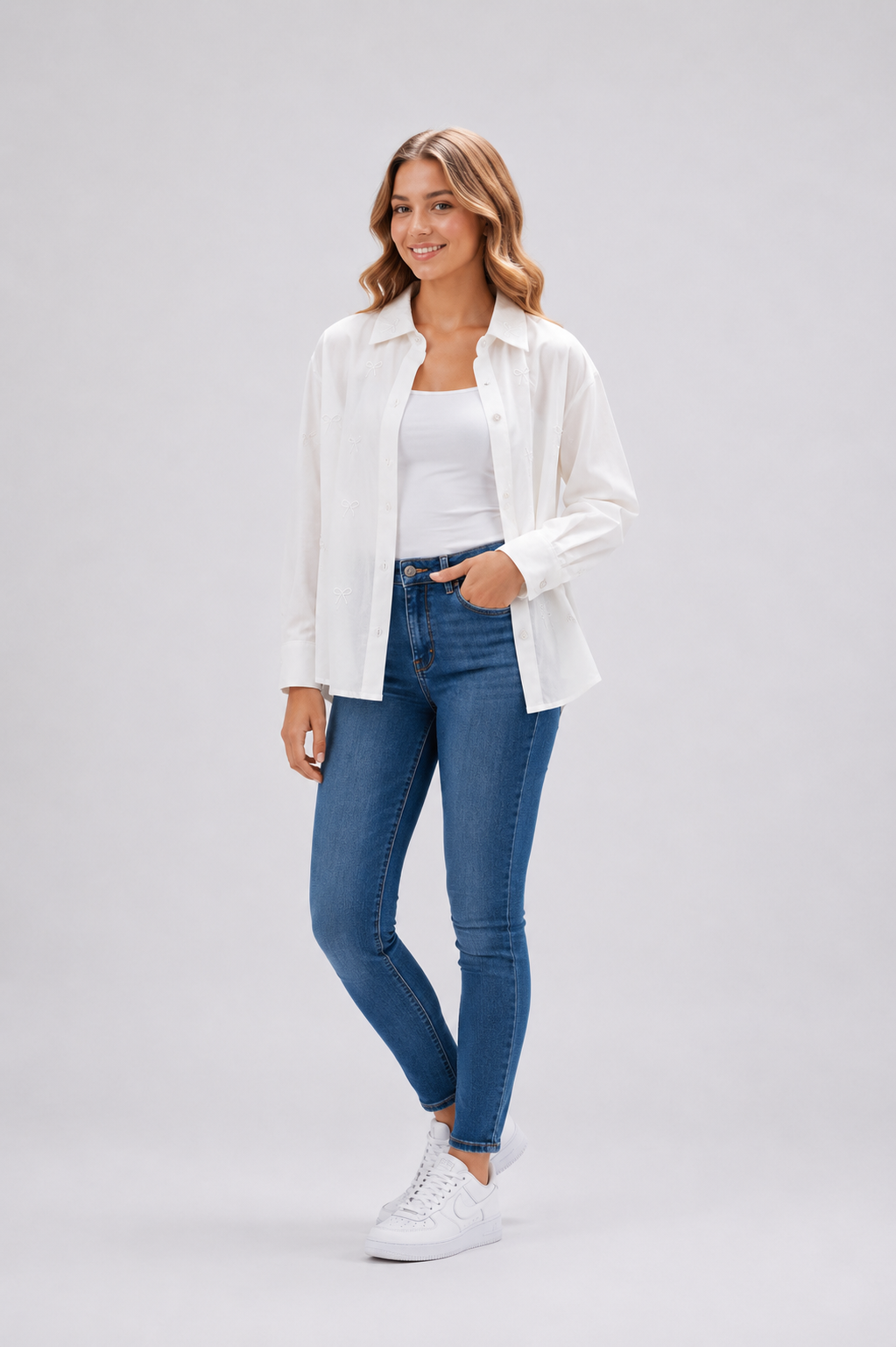 Chemise fille manches longues avec broderies –  Lot de 12 Pièces (Tailles 4 à 14 ans) - 91035M