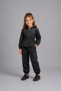 Ensemble fille survêtement léger avec capuche –  Lot de 12 Pièces (Tailles 4 à 14 ans) - 91036M