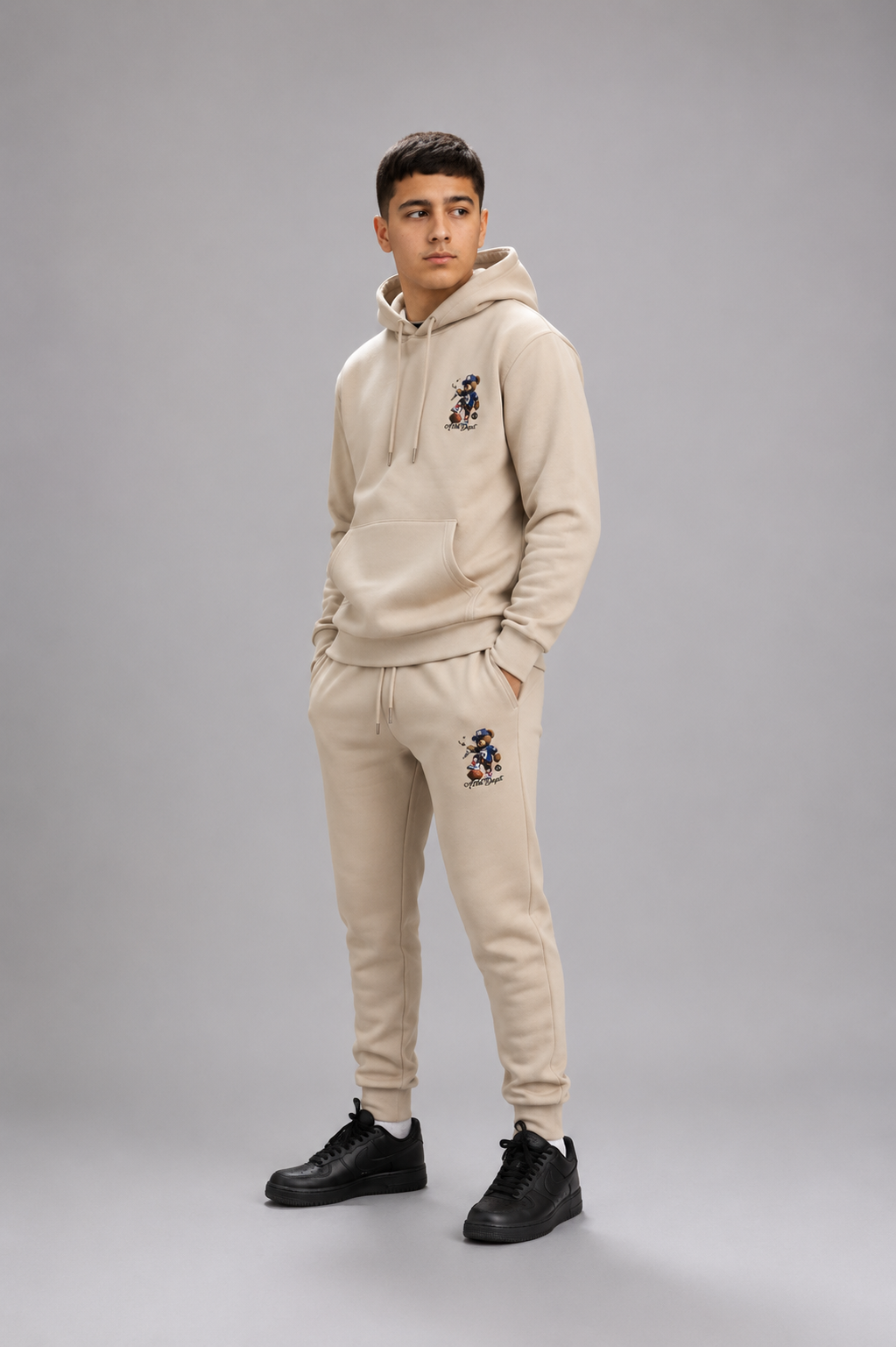 Ensemble survêtement enfant hoodie imprimé / Lot de 12 Pièces (Tailles 4 à 14 ans) - 50012M