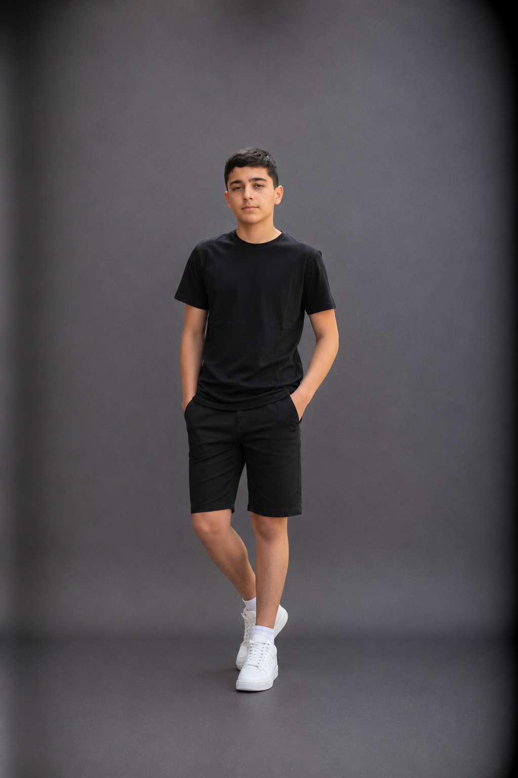 T-shirt garçon uni style basique essentiel –– Lot de 12 Pièces (Tailles 4 à 14 ans) - 55362M